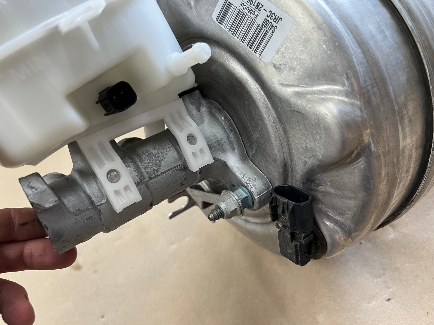 2018-2023 Ford Mustang GT 5.0 Brake Booster Master Cylinder "Manual" 26k miles