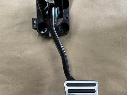 2018-2022 Ford Mustang GT Automatic Brake Pedal Assembly Accelerator - OEM