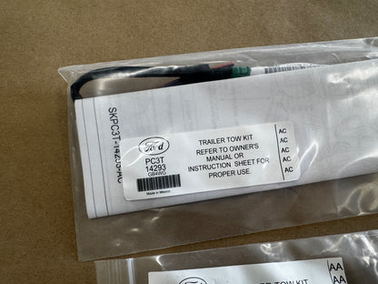 2023-2025 Ford F-250 Trailer Tow Kit OEM Glove Box