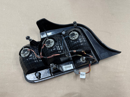 2005-2009 Ford Mustang GT V6 GT500 Tail Light RH Passenger Side
