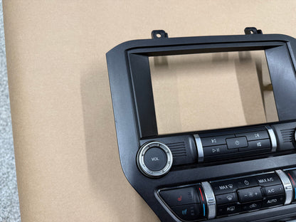 2021 Ford Mustang GT Touch Screen, Face Plate, Radio, Module USB Port