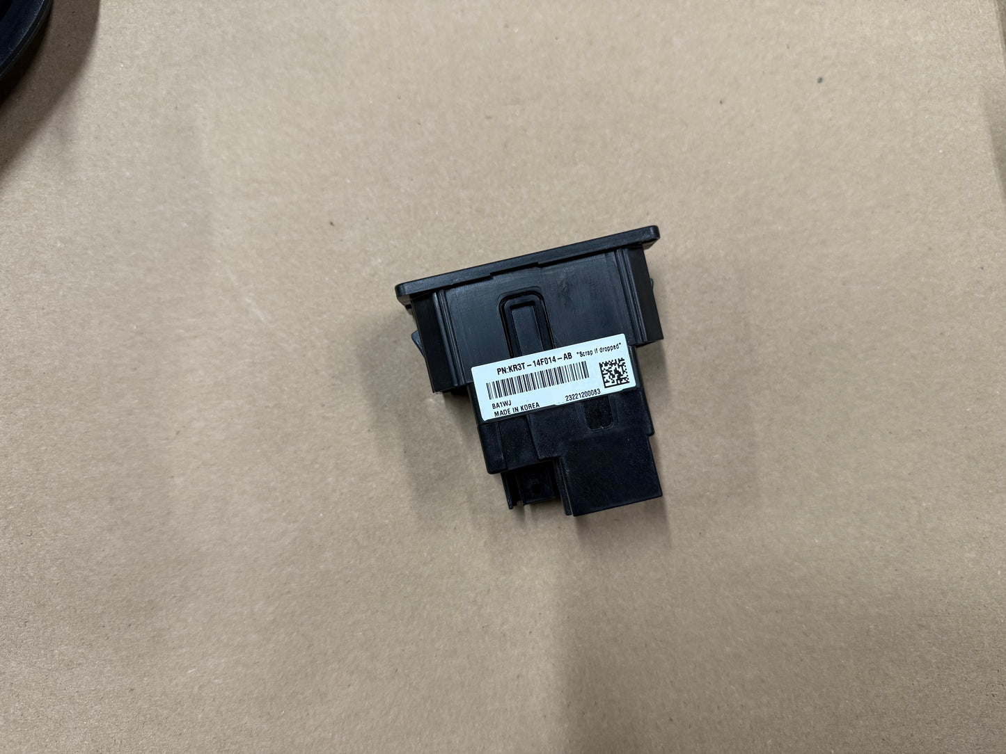 2021 Ford Mustang GT Touch Screen, Face Plate, Radio, Module USB Port