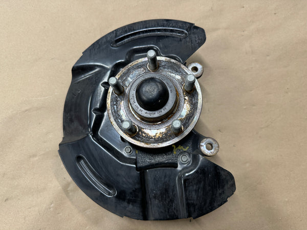 2015-2020 Ford Mustang 5.0L GT LH Driver Side Front Spindle Knuckle Hub