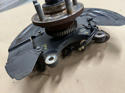 2015-2020 Ford Mustang 5.0L GT LH Driver Side Front Spindle Knuckle Hub