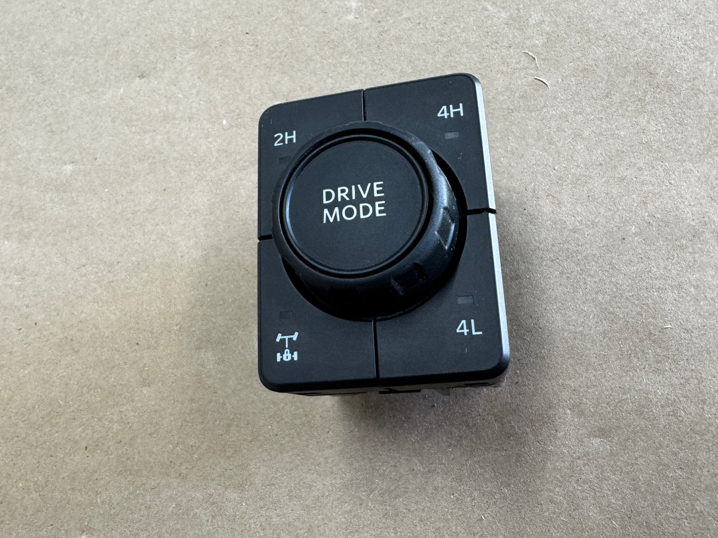 2023-2025 Ford F-250 F-350 Super Duty Transfer Case Switch Controls