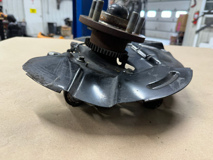 2015-2020 Ford Mustang 5.0L GT RH Passenger Side Front Spindle Knuckle Hub - OEM