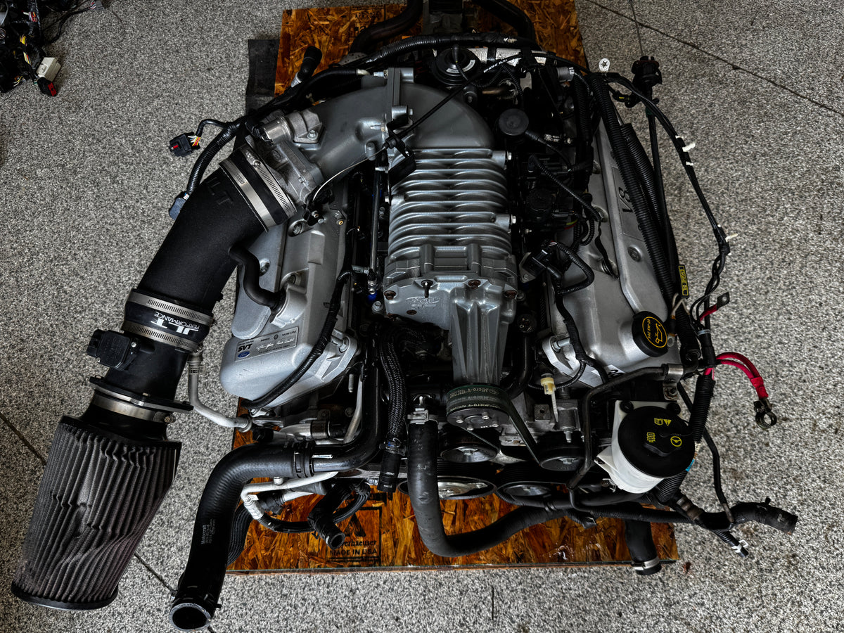 2004 Mustang Cobra SVT Supercharged 4.6 DOHC Engine Drivetrain T 56 22k Miles