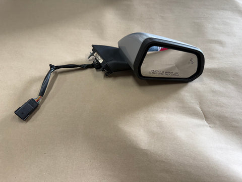 2015-2020 Ford Mustang GT RH Pass Side Mirror Blind Signal Puddle Light "Silver"