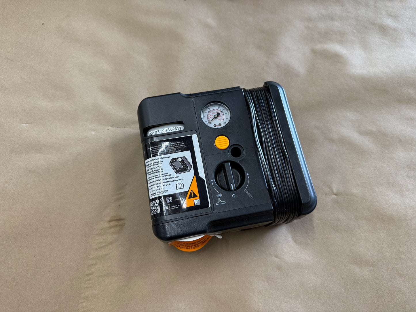 2012-2015 Chevrolet Camaro SS Tire Inflator Kit