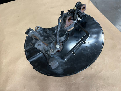 2015-2020 Ford Mustang 5.0L GT LH Driver Side Front Spindle Knuckle Hub
