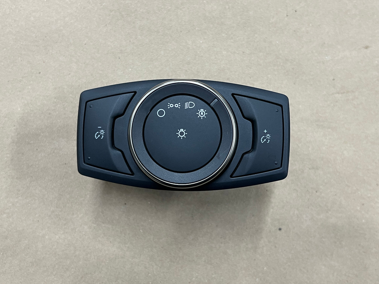 2020-2022 Mustang GT500 Headlight Switch Knob Black Chrome