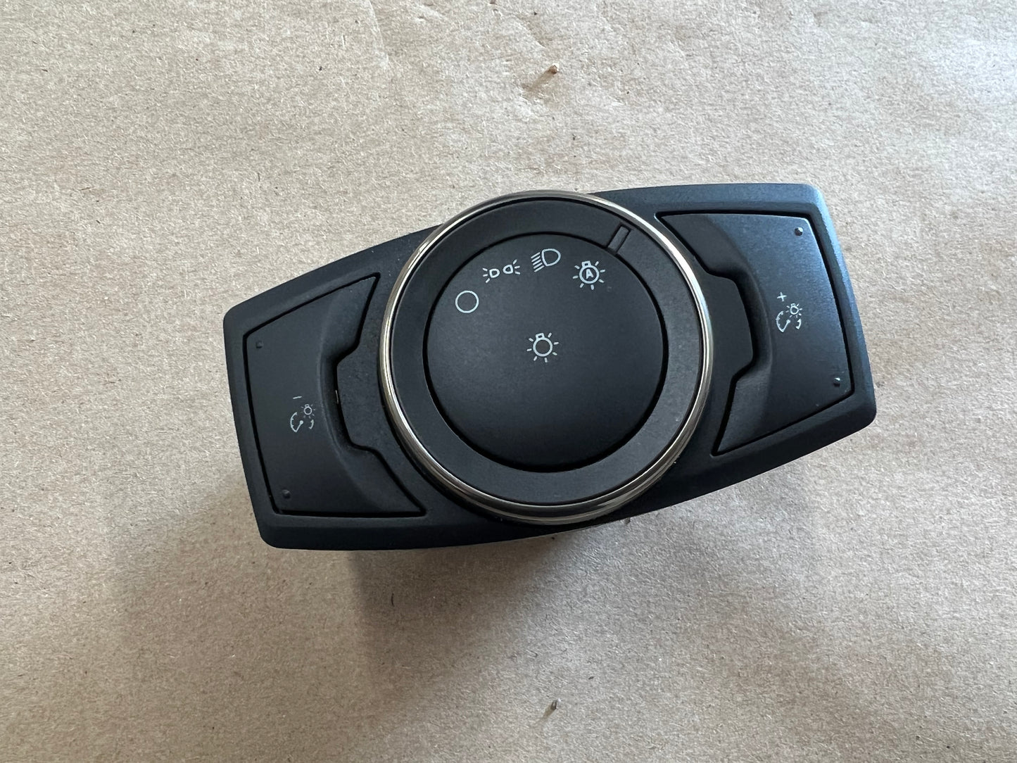 2020-2022 Mustang GT500 Headlight Switch Knob Black Chrome