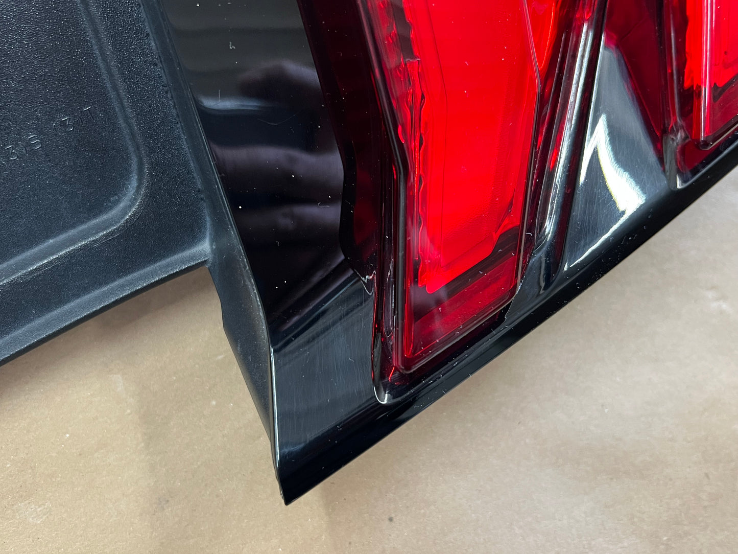 2018-2023 Ford Mustang GT V6 EcoBoost Tail Light RH Passenger Side LED
