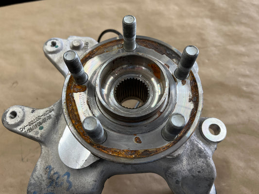 2020-2022 Ford Mustang GT500 LH Driver Side Rear Spindle Knuckle Hub - OEM