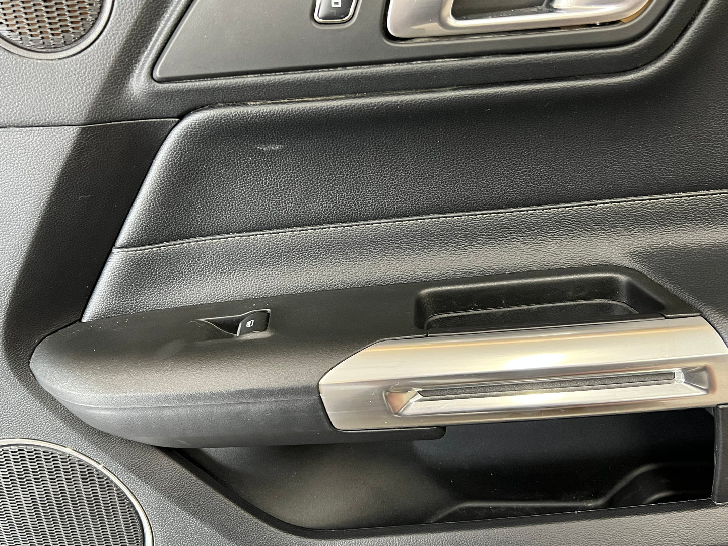 2018-2021 Mustang GT V6 EcoBoost RH Passenger Leather Insert Door Panel Soft