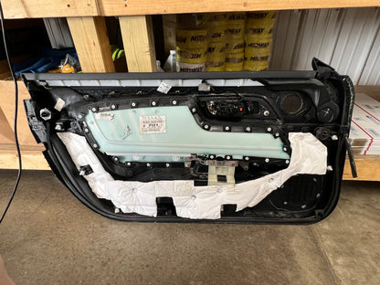 2018-2021 Mustang GT V6 EcoBoost RH Passenger Leather Insert Door Panel Soft