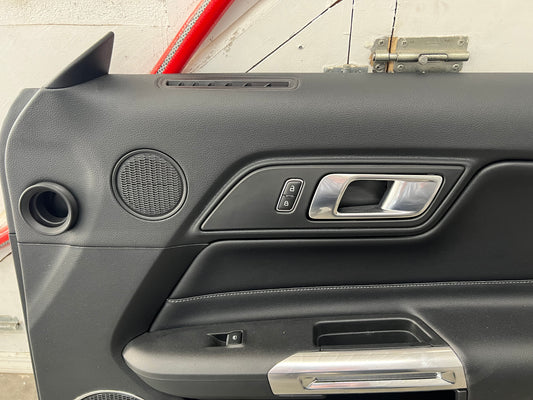 2018-2021 Ford Mustang GT Eco Boost RH Passenger Leather Insert Door Panel 2k mi