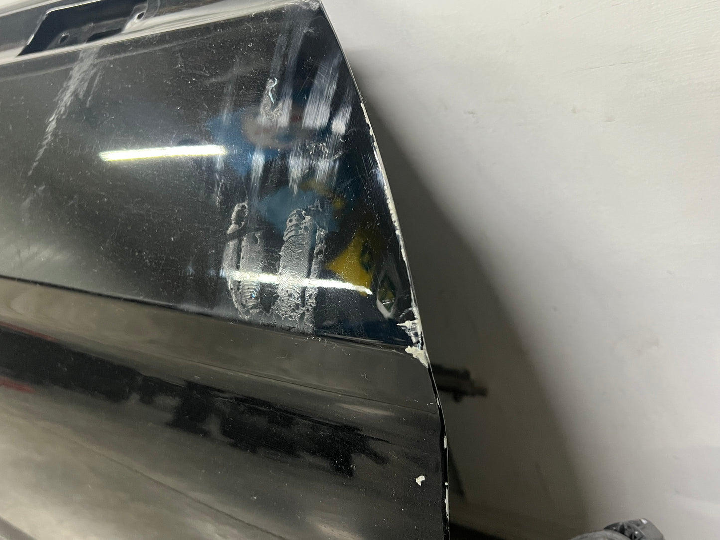 2015-2022 Ford Mustang GT EcoBoost RH Passenger Side Door Complete w/Glass
