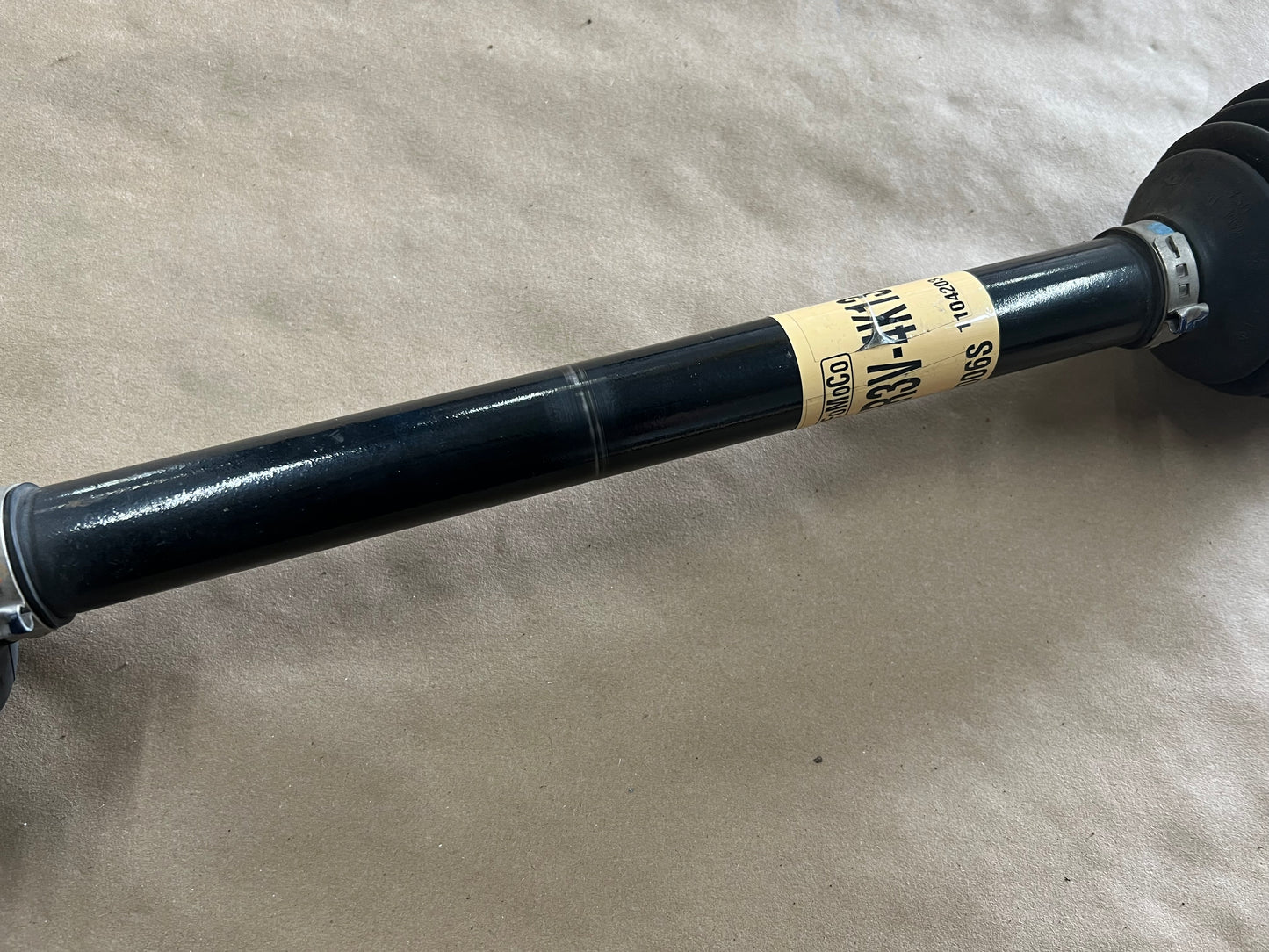 2020-2022 Mustang Shelby GT500 RH Passenger Side Rear Axle Half Shaft IRS 138