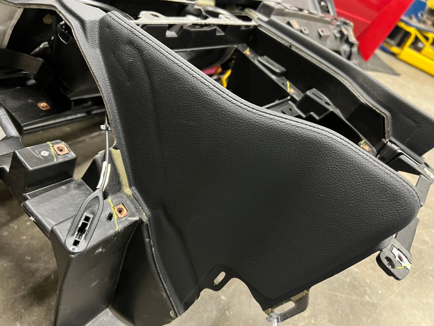 2018-2022 Ford Mustang GT 5.0 PP1 Leather Dash Pad Frame