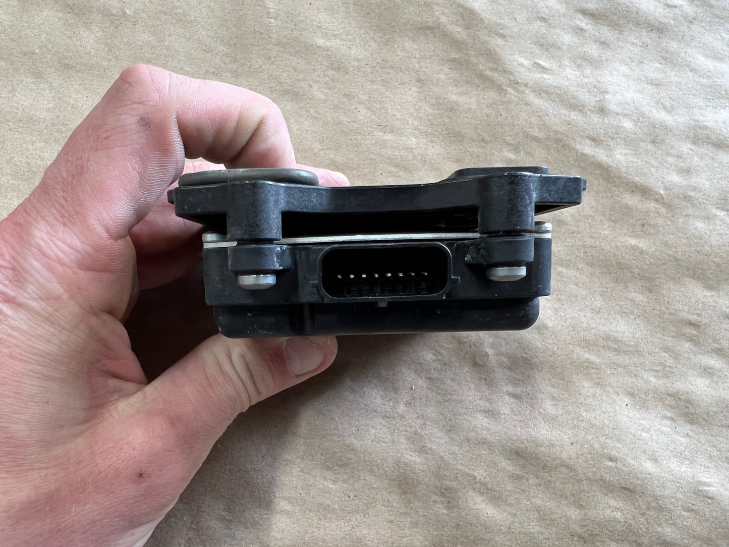 2015-2017 Ford Mustang GT 5.0 Side Mirror Blind Spot Monitor Sensor Module