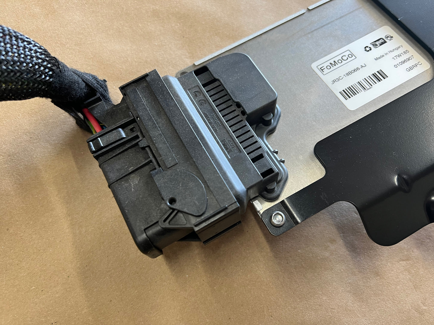 2018 Mustang GT Suspension Magnetic Ride MagneRide Controller Module w/wiring
