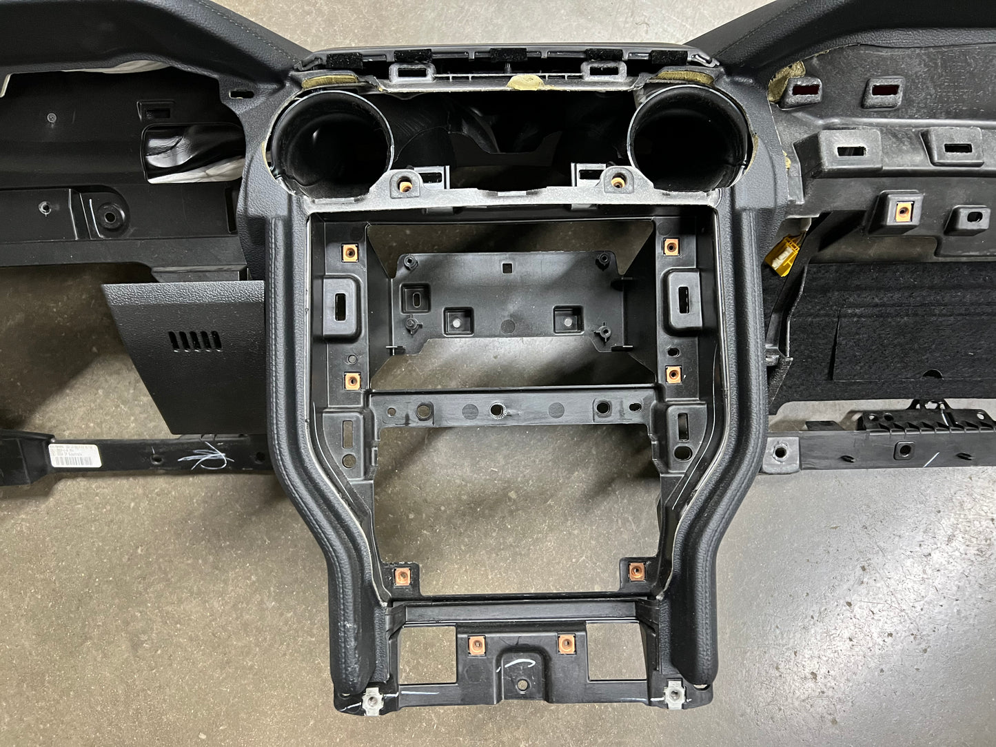 2018-2022 Ford Mustang Bullitt GT 5.0 PP1 Leather Dash Pad Frame Green Stitch