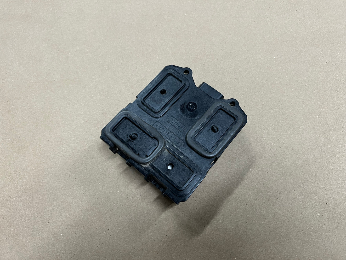 2015-2017 Ford Mustang GT 5.0 Side Mirror Blind Spot Monitor Sensor Module