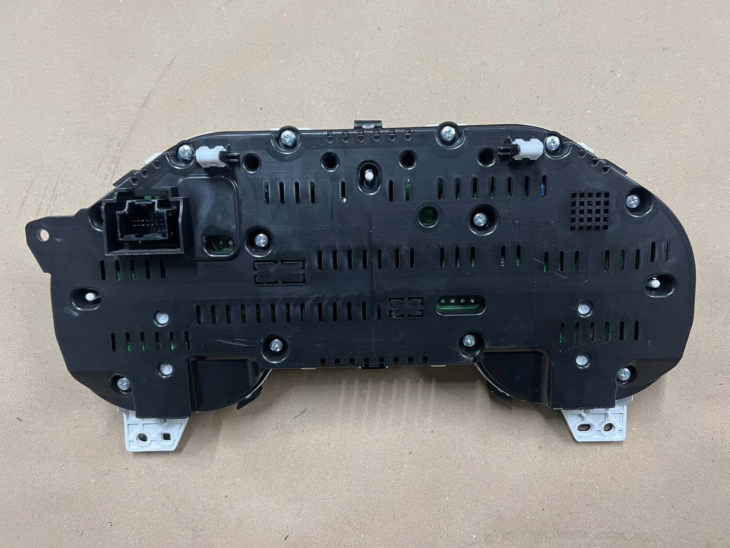 2019 Mustang GT 10R80 Instrument Dash Cluster Speedometer 32k miles Automatic