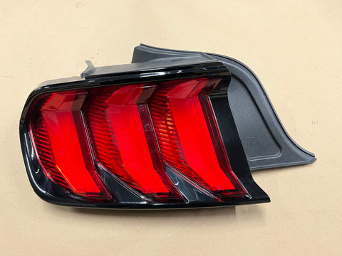 2018-2022 Ford Mustang GT V6 EcoBoost Tail Light LH Driver Side LED