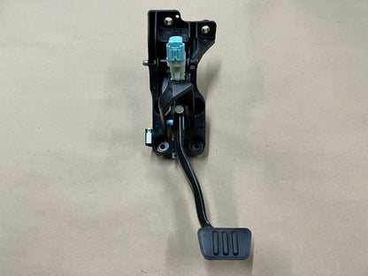 2018-2022 Ford Mustang GT Automatic Brake Pedal Assembly Accelerator - OEM