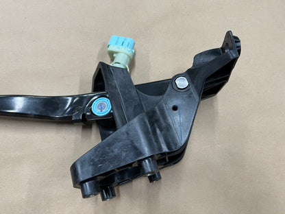 2018-2022 Ford Mustang GT Automatic Brake Pedal Assembly Accelerator - OEM